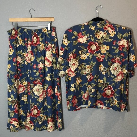 Napa Valley Size XXL 100% Rayon Top and Skirt Set - Picture 6 of 9